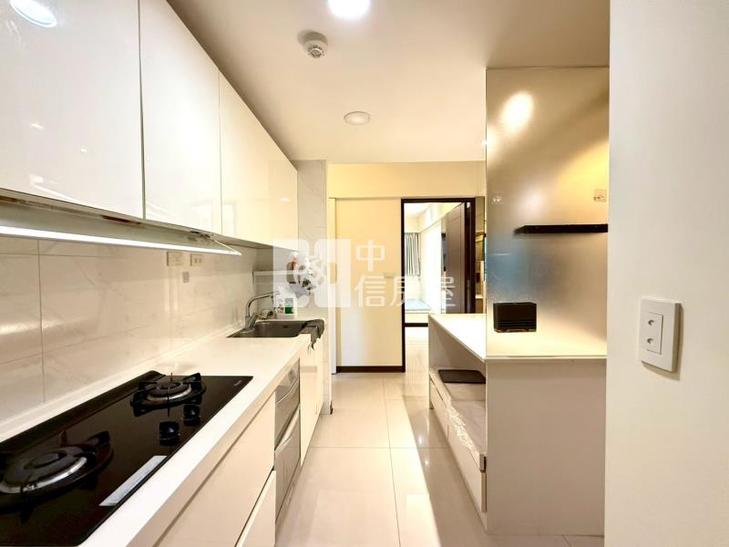 捷運漢神微風美三房車房屋室內格局與周邊環境