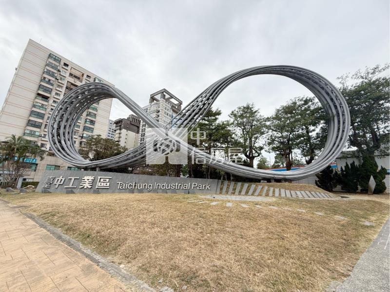 台中工業區1615坪合法三照廠房房屋室內格局與周邊環境