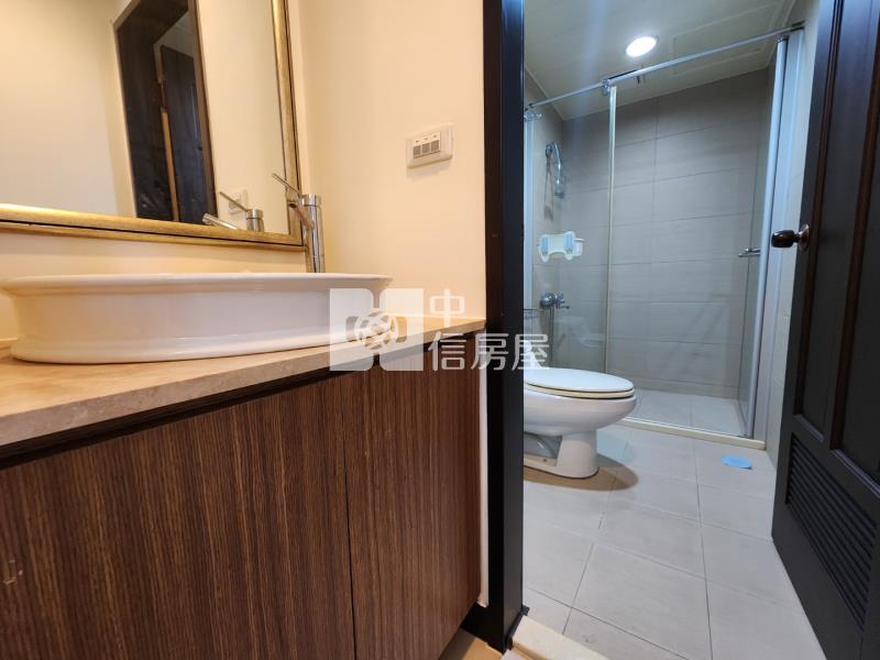 🔥稀有釋出🌈縣府邊間景觀大三房車🌈房屋室內格局與周邊環境