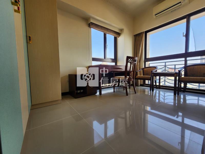 🔥稀有釋出🌈縣府邊間景觀大三房車🌈房屋室內格局與周邊環境