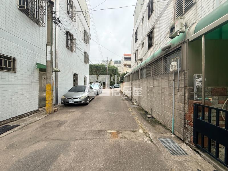 北勢商圈前後臨路車庫美別墅房屋室內格局與周邊環境