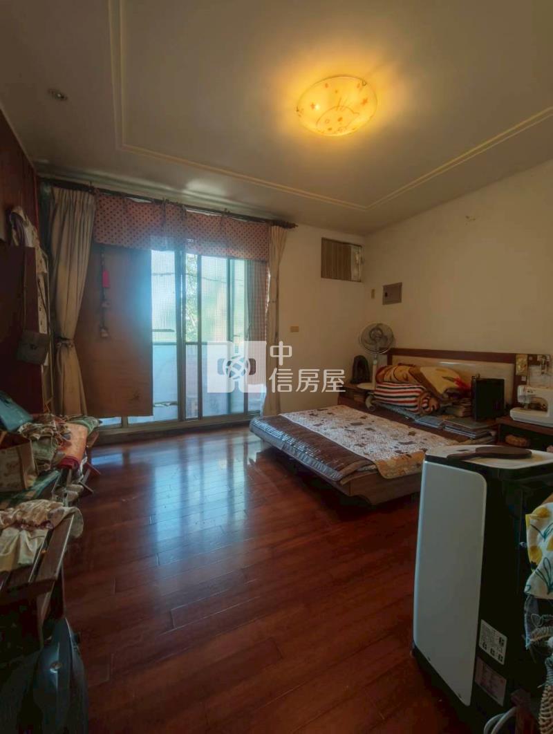 楊梅交流道龍科邊間雙車庫透天房屋室內格局與周邊環境