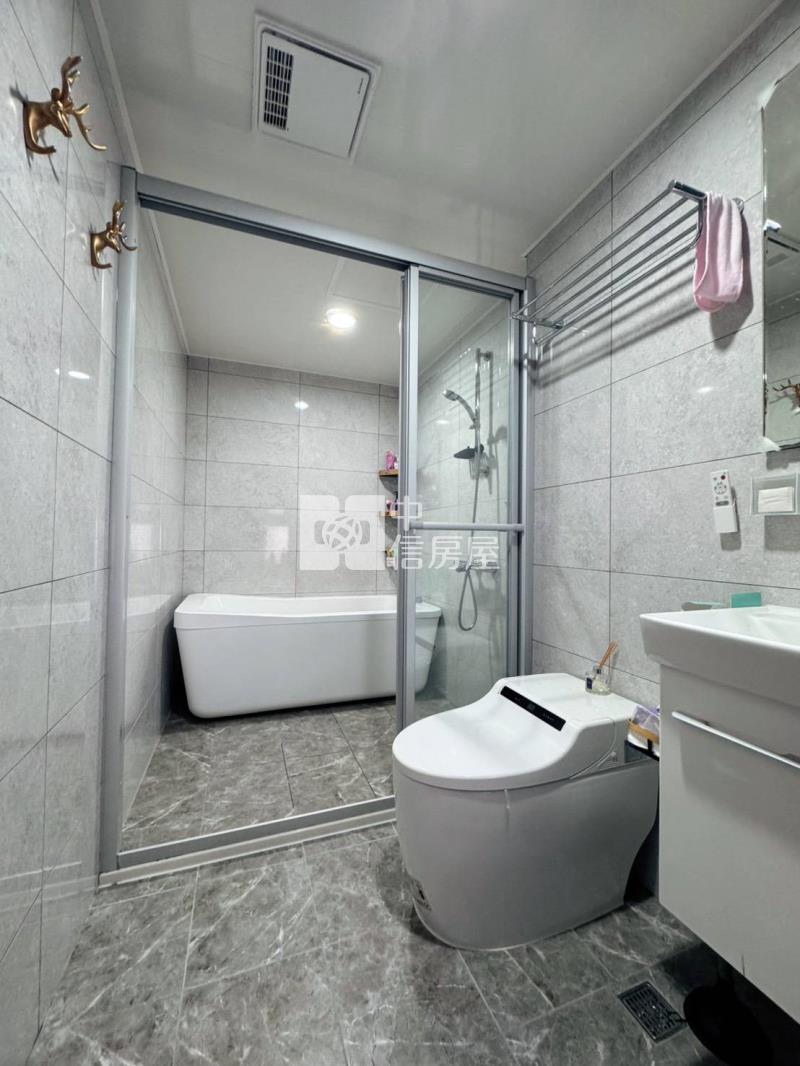 ▲新橫濱精美大三房平面車位房屋室內格局與周邊環境