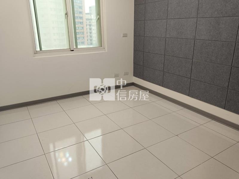 【奔馳】天悅優質高樓層四房車房屋室內格局與周邊環境