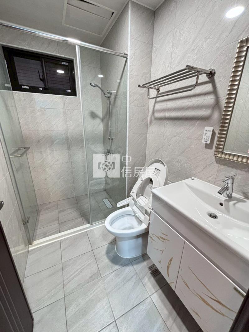 客運園區全新2房+車(薪成家)Ⅰ房屋室內格局與周邊環境