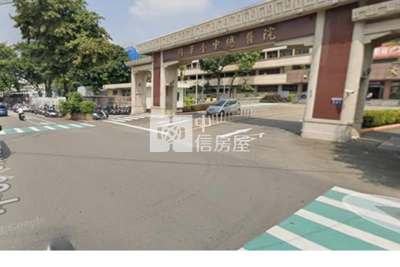 勤益全新未住電梯別墅房屋室內格局與周邊環境