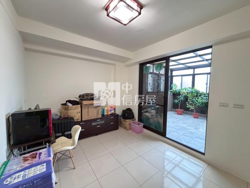 觀音美的世界雙車孝親美墅房屋室內格局與周邊環境