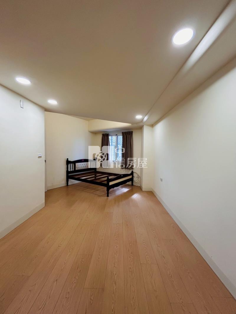 斗六建成路星巴克華廈房屋室內格局與周邊環境