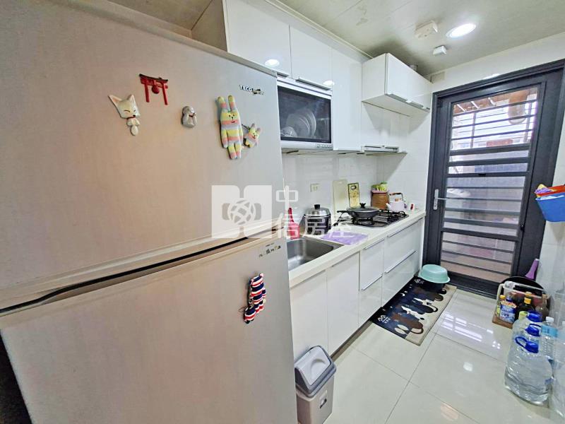 六月微風2房+車位房屋室內格局與周邊環境