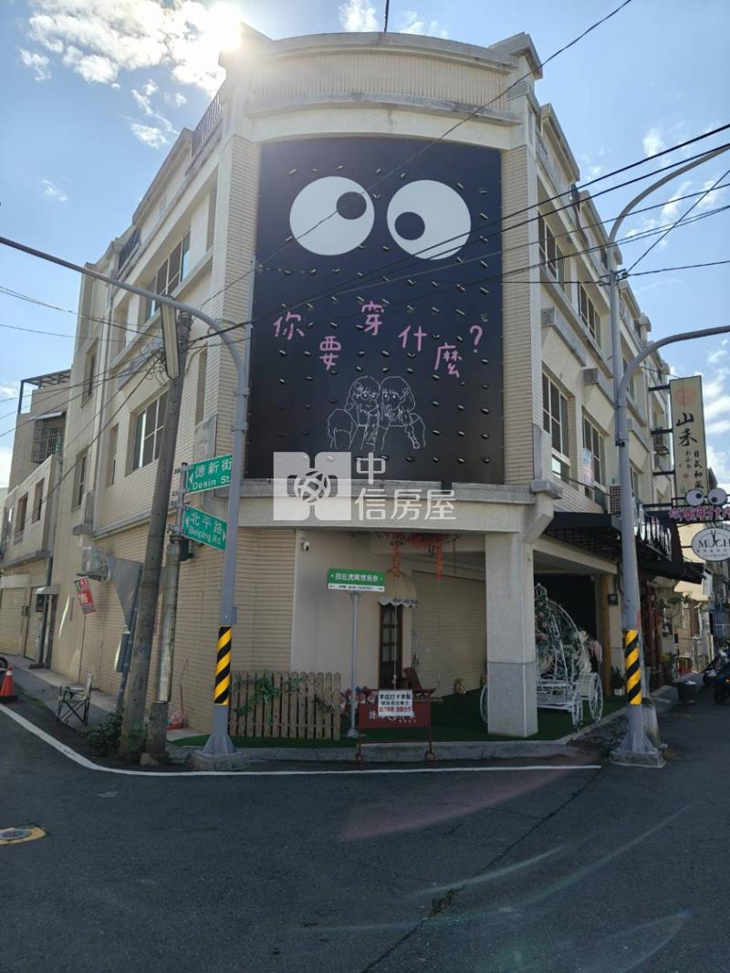 虎尾市區三角窗電梯店面房屋室內格局與周邊環境