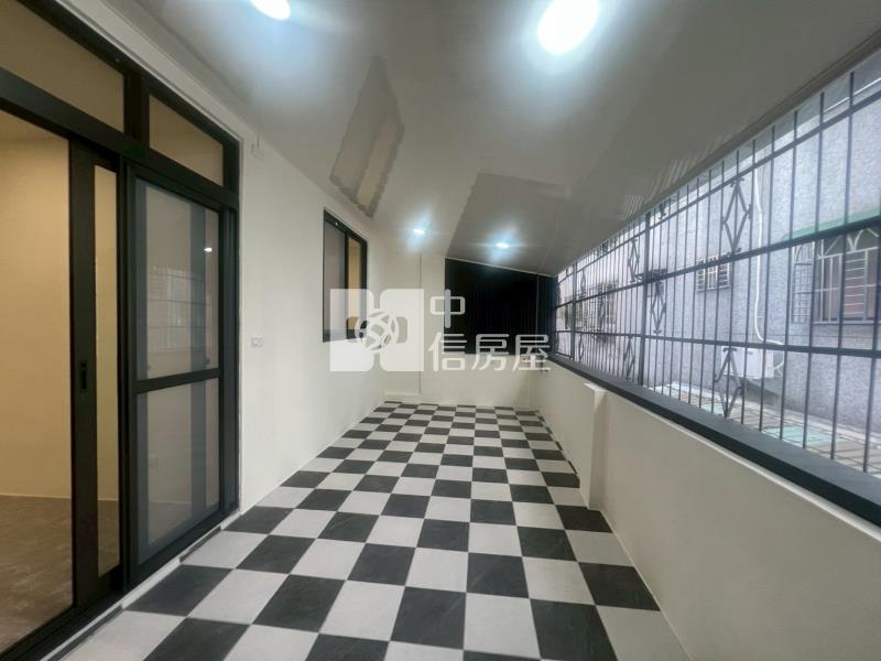 藝文中心大地坪雙車孝親美透天房屋室內格局與周邊環境