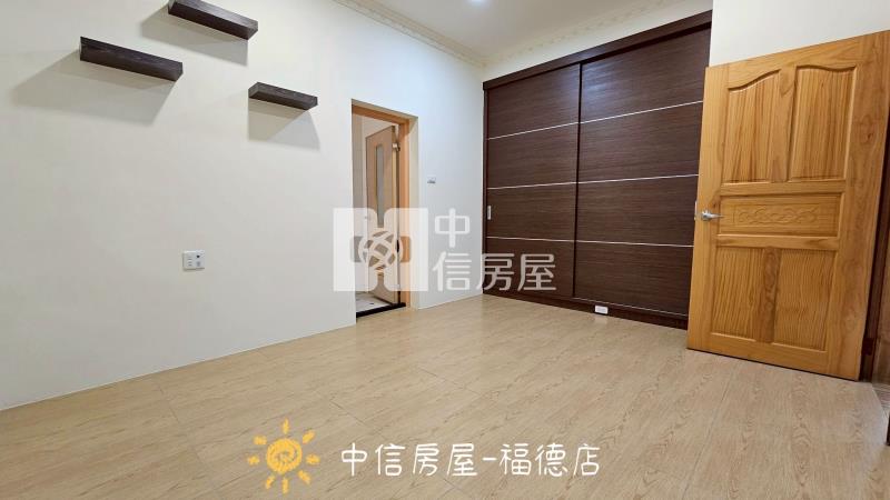 北迴歸線大地坪車庫平房房屋室內格局與周邊環境