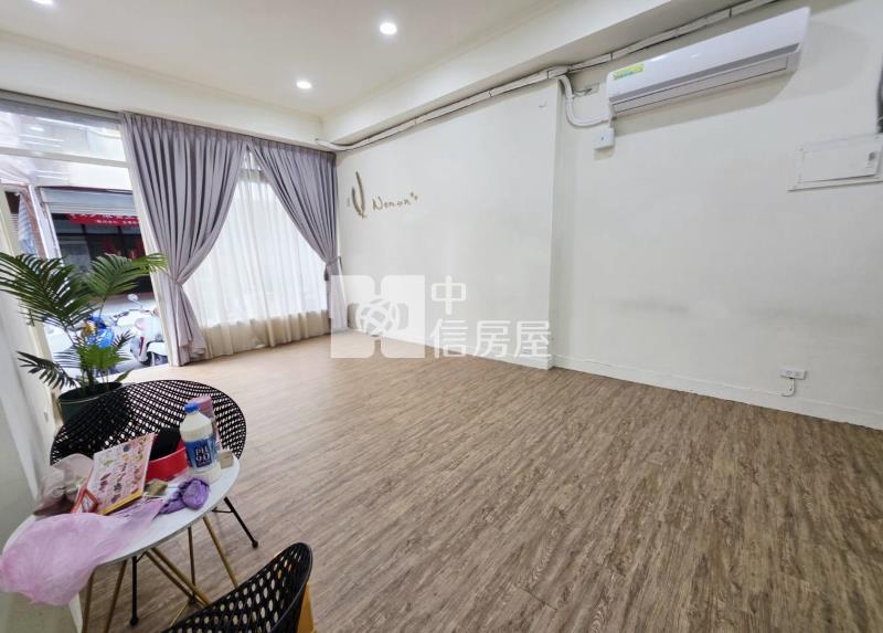 文華高中漢口商圈捷運旁低總價店面房屋室內格局與周邊環境