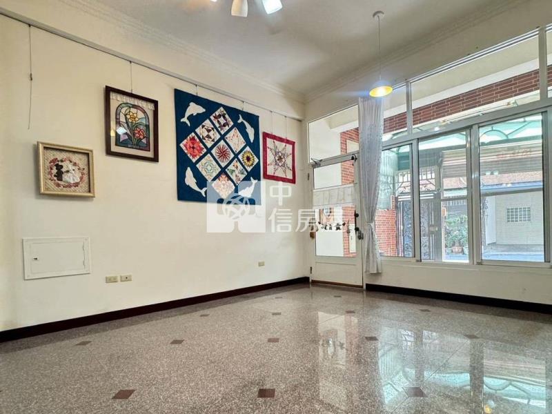 垂楊國小車庫別墅房屋室內格局與周邊環境