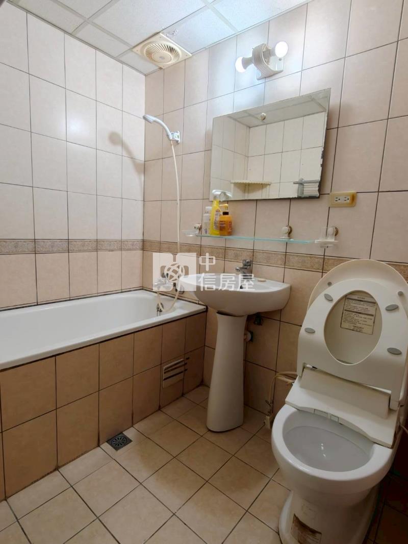 麗寶麗池3房車房屋室內格局與周邊環境