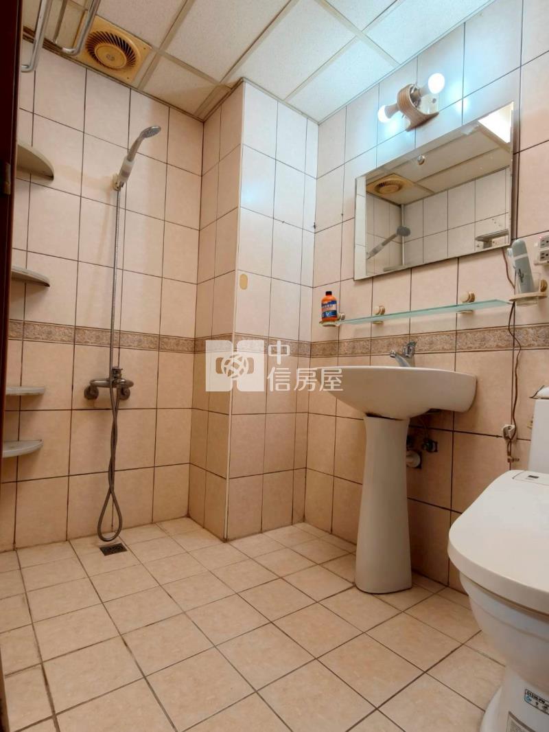 麗寶麗池3房車房屋室內格局與周邊環境