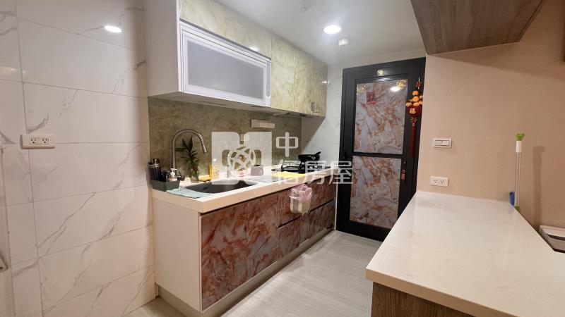 金雅昕天地美三房房屋室內格局與周邊環境