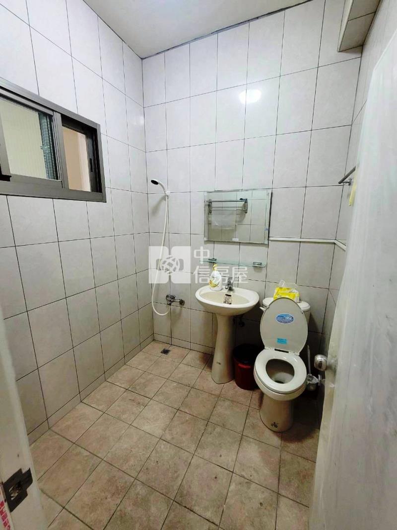 中壢龍岡大地坪全新整理美透天房屋室內格局與周邊環境