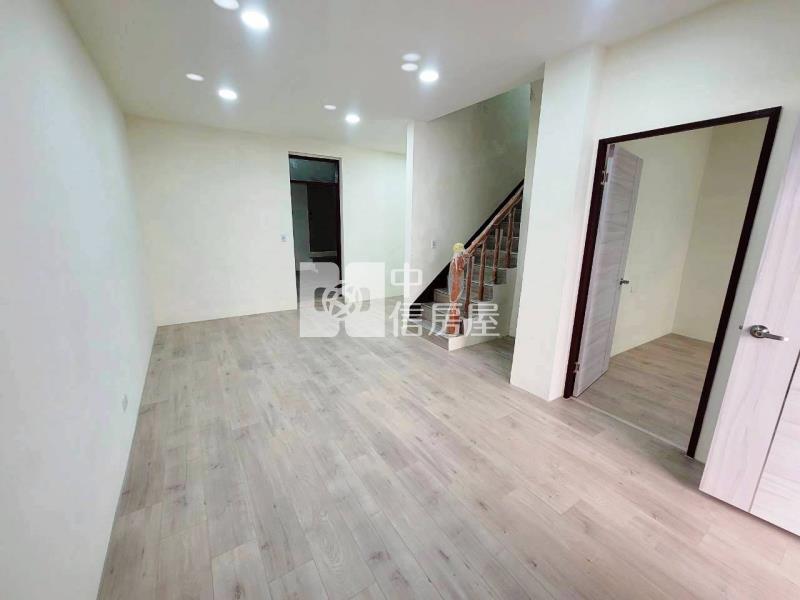 中壢龍岡大地坪全新整理美透天房屋室內格局與周邊環境