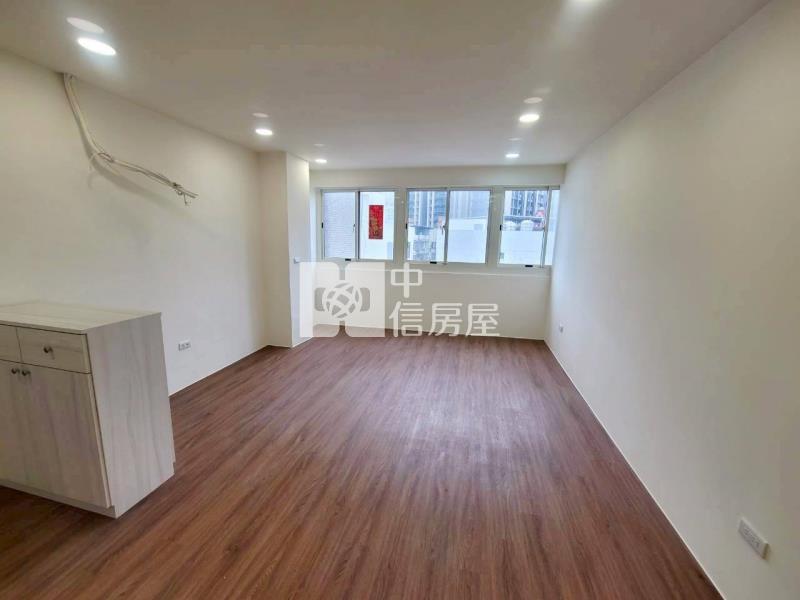 中壢市區新街廟旁全新整理3房車房屋室內格局與周邊環境