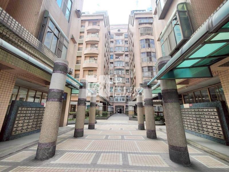 萬能科大樓中樓美套房房屋室內格局與周邊環境