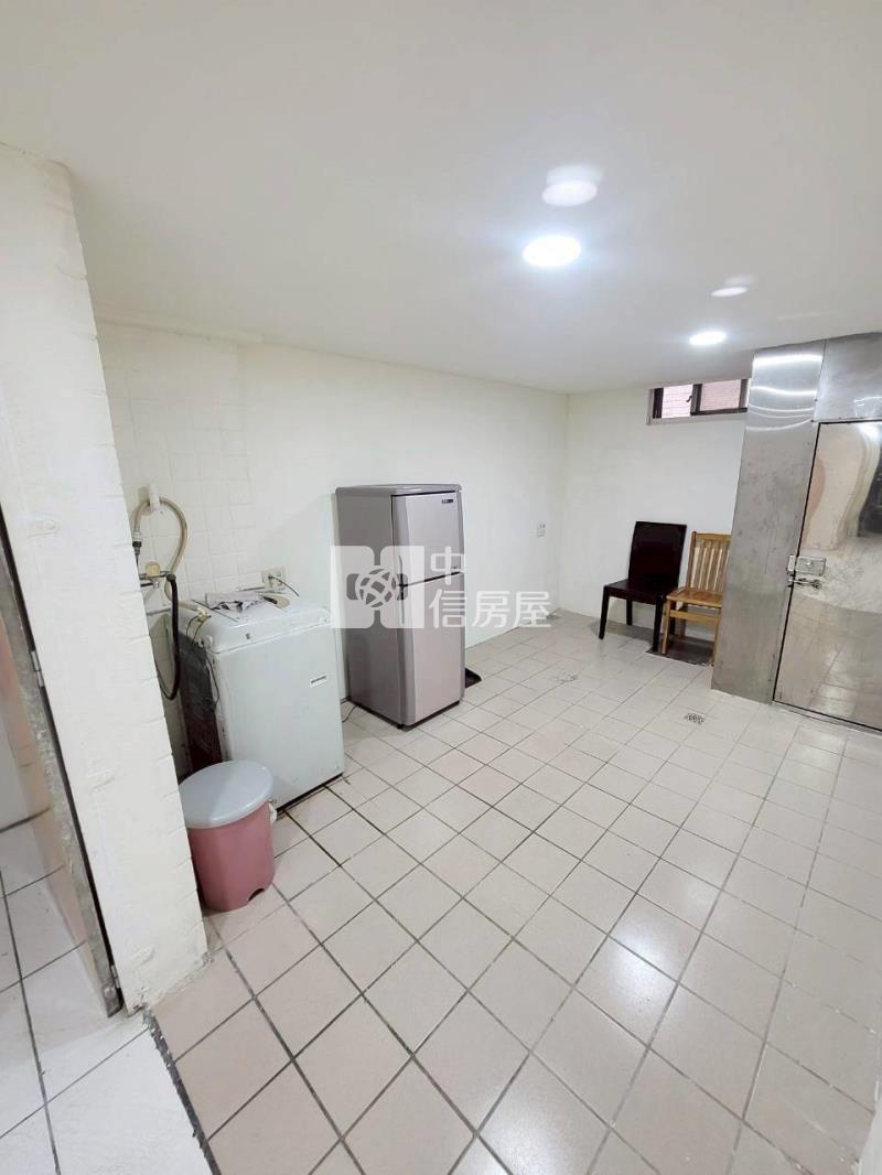 萬能科大樓中樓美套房房屋室內格局與周邊環境