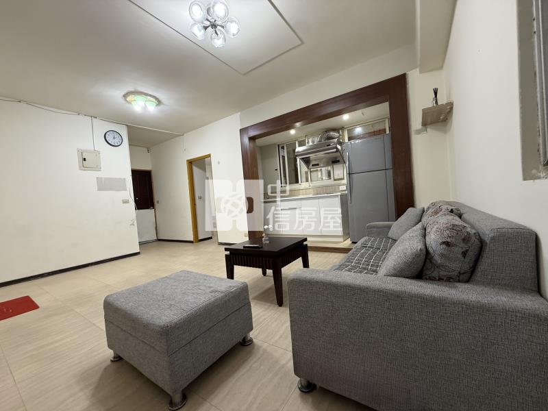 A22旁超夯地段低總價2房房屋室內格局與周邊環境