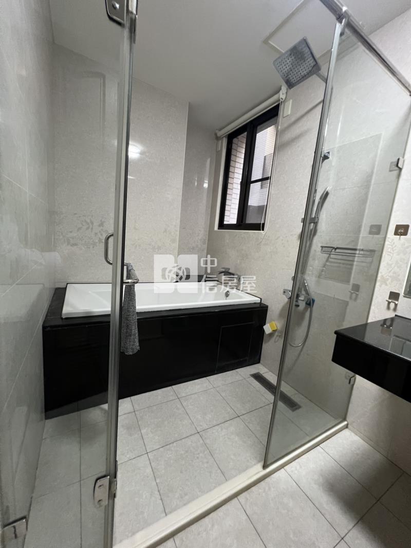 (專)史博館花博5雙車庫裝潢樣品屋房屋室內格局與周邊環境