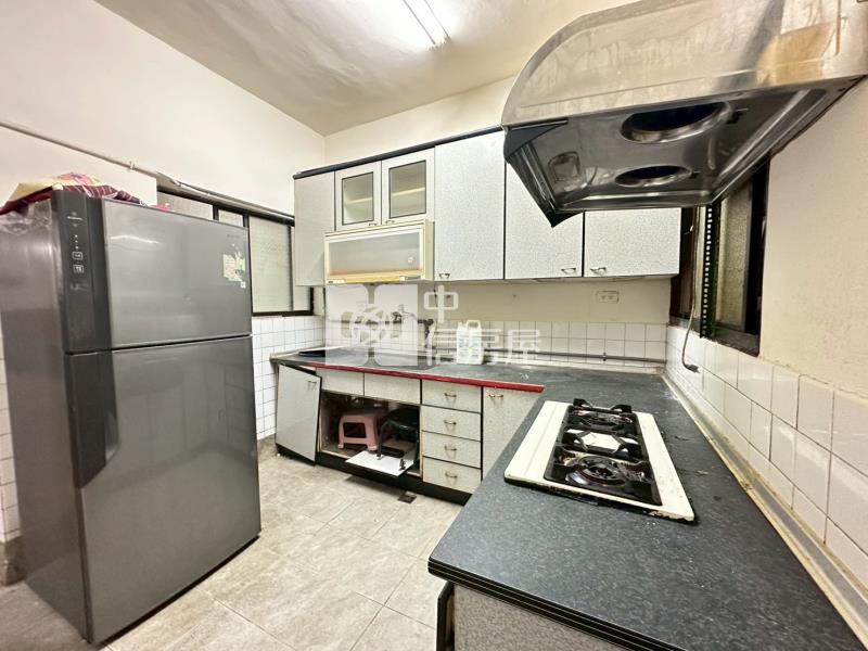 平鎮育達復旦透天店住房屋室內格局與周邊環境