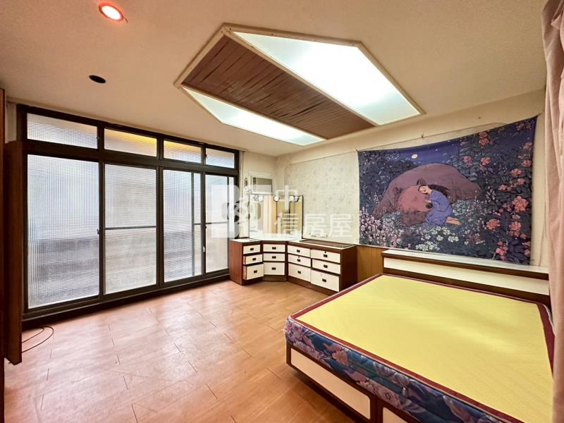 平鎮育達復旦透天店住房屋室內格局與周邊環境