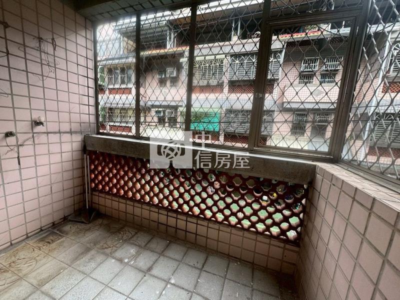 (A)平鎮大勇街透天前院停車(中信卓越團隊)房屋室內格局與周邊環境