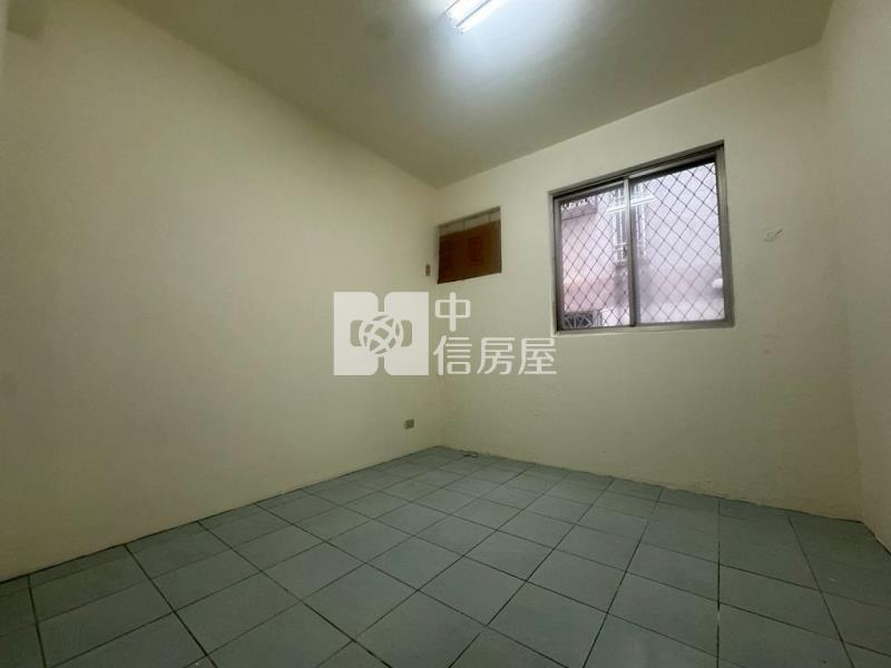 (A)平鎮大勇街透天前院停車(中信卓越團隊)房屋室內格局與周邊環境