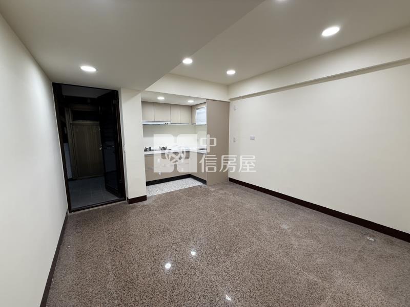 近體育園區精裝全新整理美3+1房房屋室內格局與周邊環境