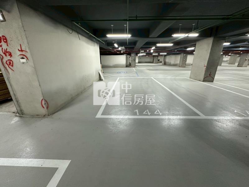 桃園龍岡益展有福三房車房屋室內格局與周邊環境