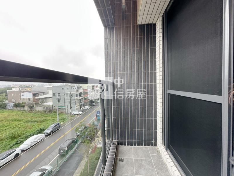 桃園龍岡益展有福三房車房屋室內格局與周邊環境