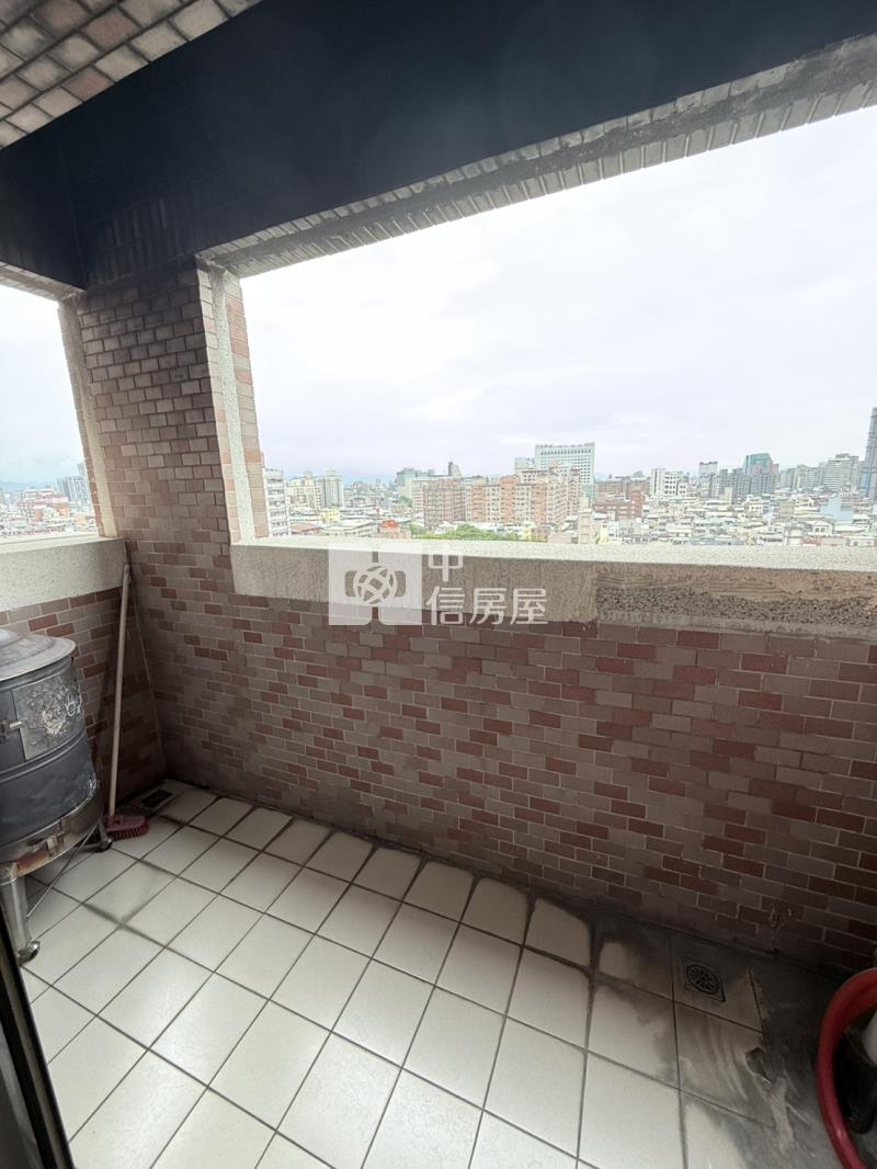 4J79大衛道高樓3房+雙車位房屋室內格局與周邊環境