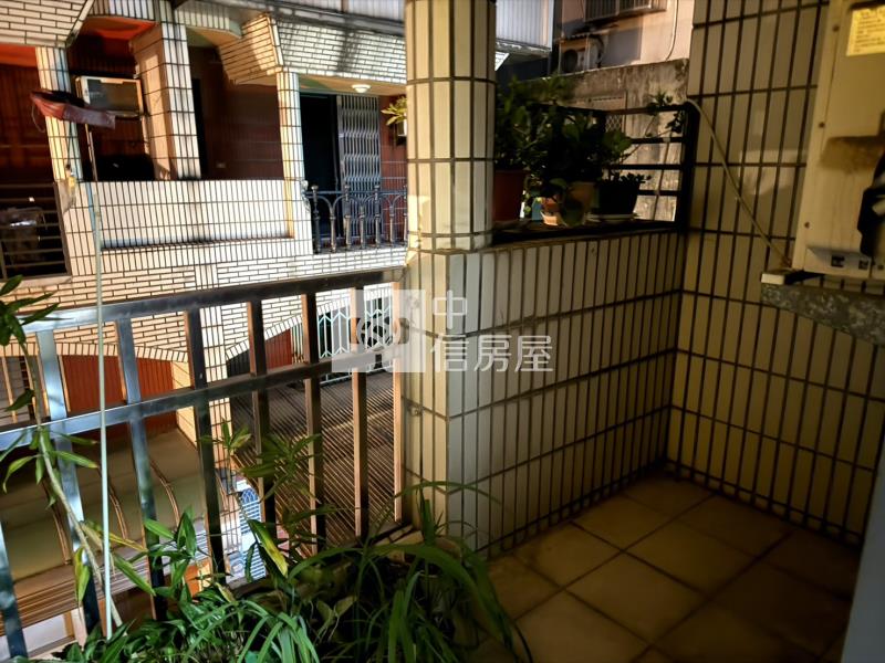 龍興國中4房雙車位透天房屋室內格局與周邊環境