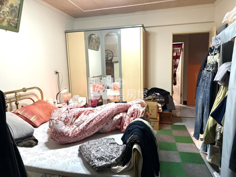 龍興國中4房雙車位透天房屋室內格局與周邊環境