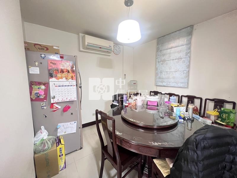 楊梅蘋果村雙拼前院停車別墅房屋室內格局與周邊環境