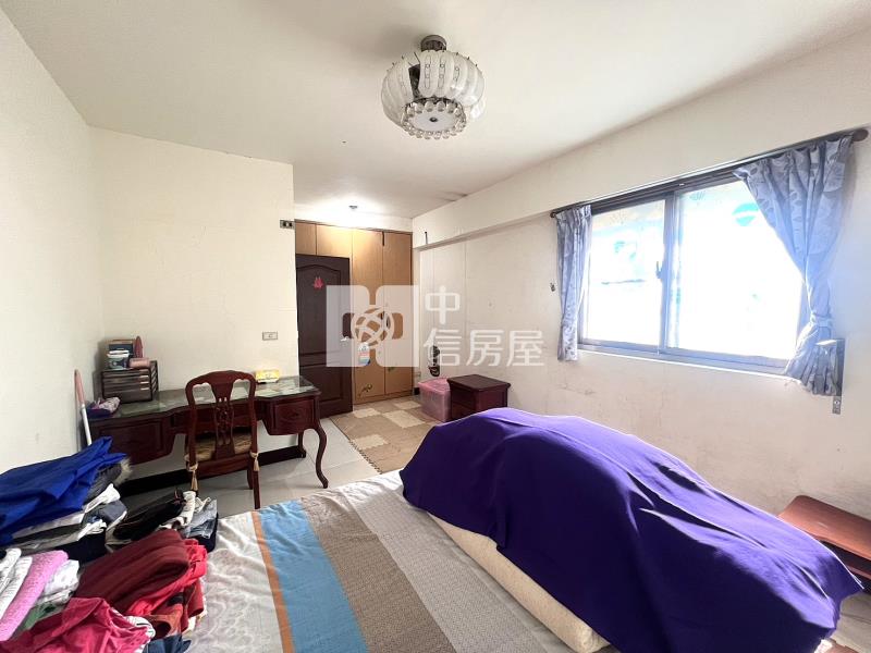 楊梅蘋果村雙拼前院停車別墅房屋室內格局與周邊環境