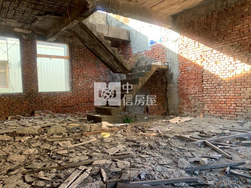 海佃商圈低總價需翻修老宅房屋室內格局與周邊環境