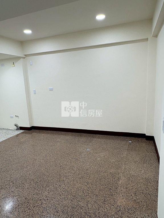 中原大學一樓前院停車(中信卓越團隊)房屋室內格局與周邊環境