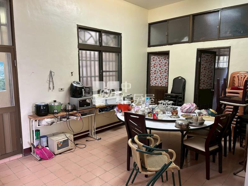 大湖薑麻園風景區農舍+建房屋室內格局與周邊環境