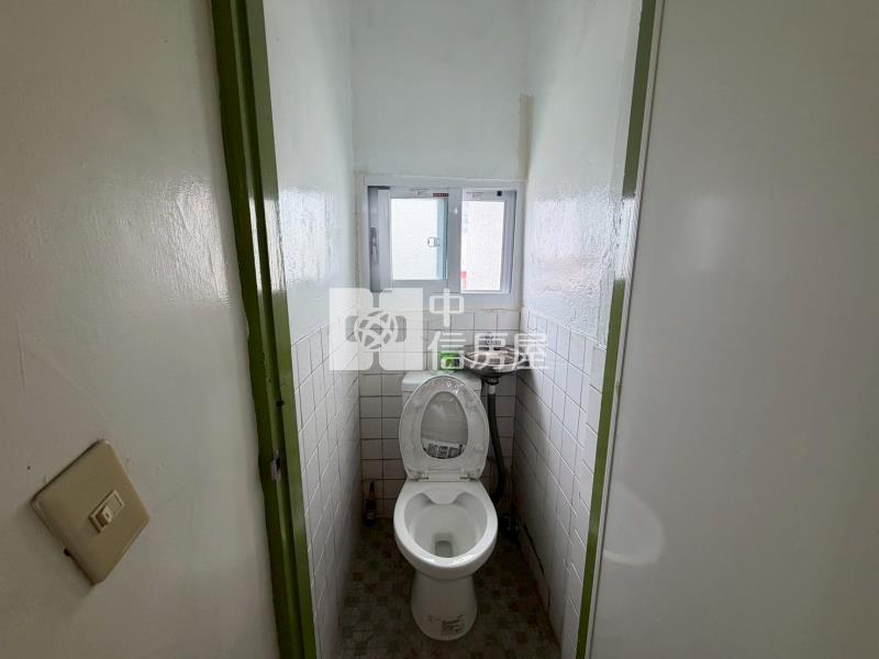 C1-52近新生國小二樓透天房屋室內格局與周邊環境