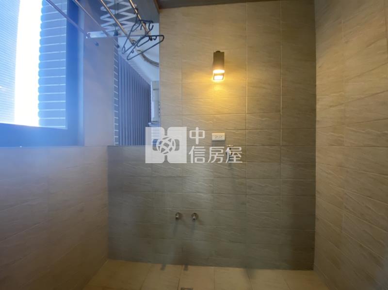 童畫世界2房2廳2衛房屋室內格局與周邊環境