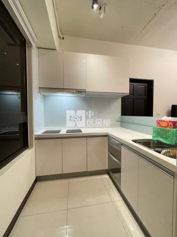 【奔馳】巴黎情歌美2+1房車房屋室內格局與周邊環境