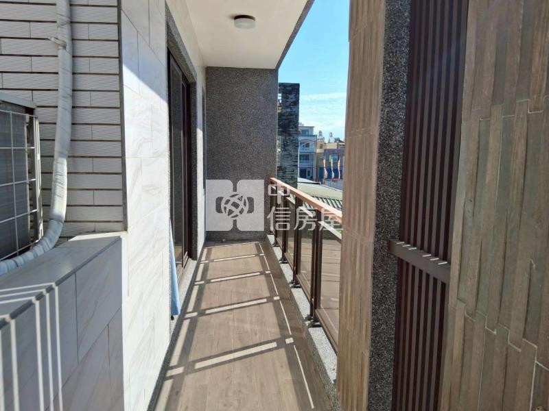 九如大坪數輕齡豪墅房屋室內格局與周邊環境