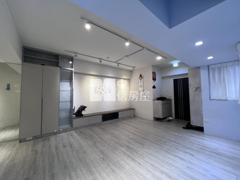 【奔馳】近中路特區漂亮整新華厦大三房車房屋室內格局與周邊環境