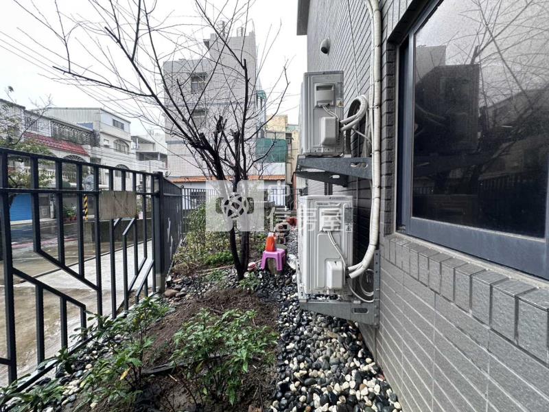 平鎮南勢挑高一樓花園三房車房屋室內格局與周邊環境