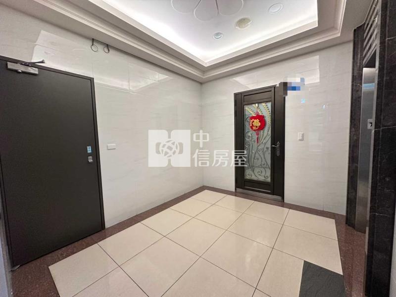 平鎮南勢挑高一樓花園三房車房屋室內格局與周邊環境